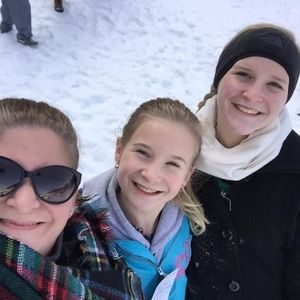 Meet your Posher, Monica